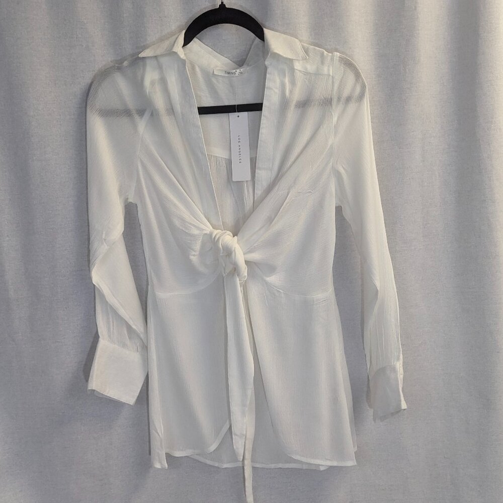 NWT Timing Size Small White Blouse